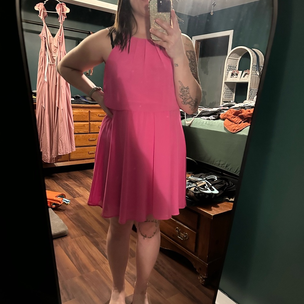 Elegant Pink Sleeveless Dress